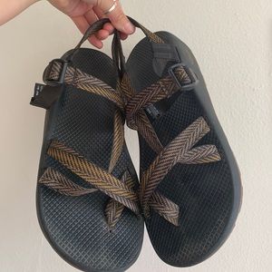 Men’s Chaco Sandals Size 11